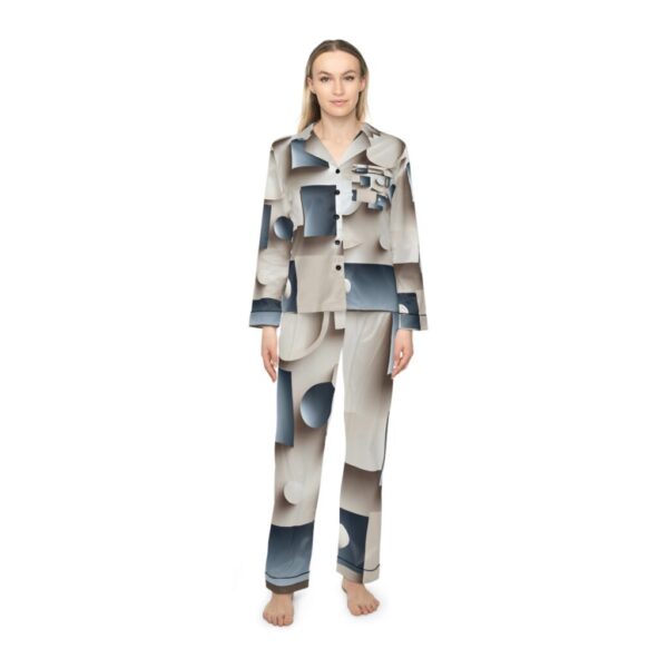 Satin Pajama Set with Echo Grids Design